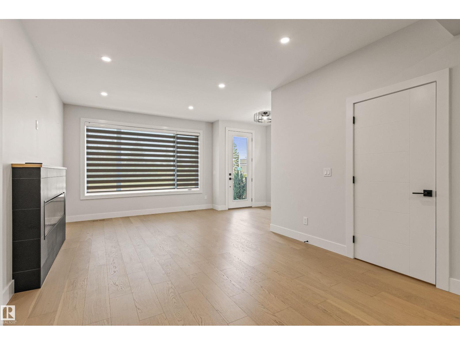 8343 Saskatchewan Dr Nw, Edmonton, Alberta  T6G 2A7 - Photo 6 - E4469108