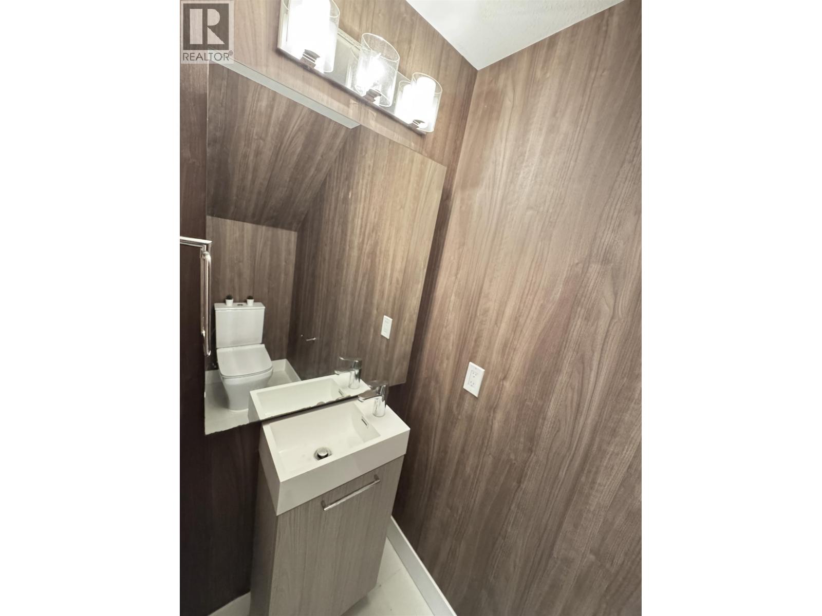 7 5122 Canada Way, Burnaby, British Columbia  V5E 0C3 - Photo 9 - R3069035