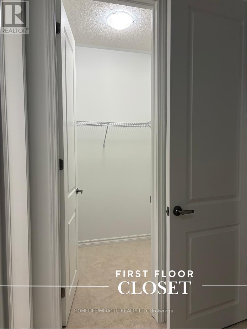 90 Pearen Lane, Barrie, Ontario  L9J 1A5 - Photo 6 - S12659626