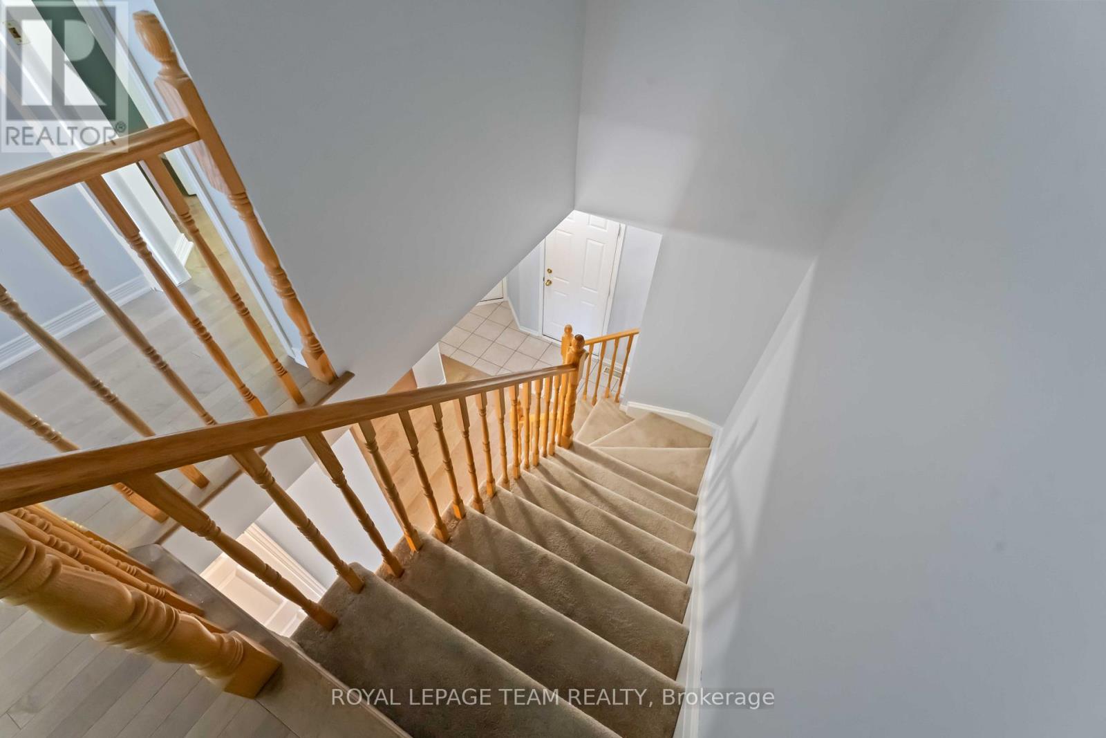 18 Ravenscroft Court, Ottawa, Ontario  K2S 1R3 - Photo 23 - X12472460