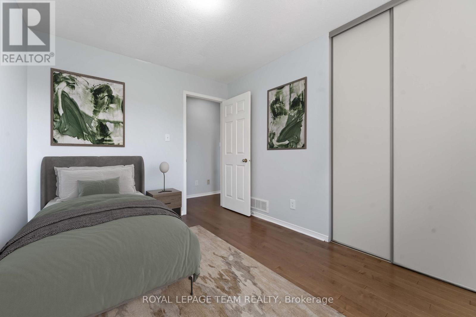 18 Ravenscroft Court, Ottawa, Ontario  K2S 1R3 - Photo 34 - X12472460