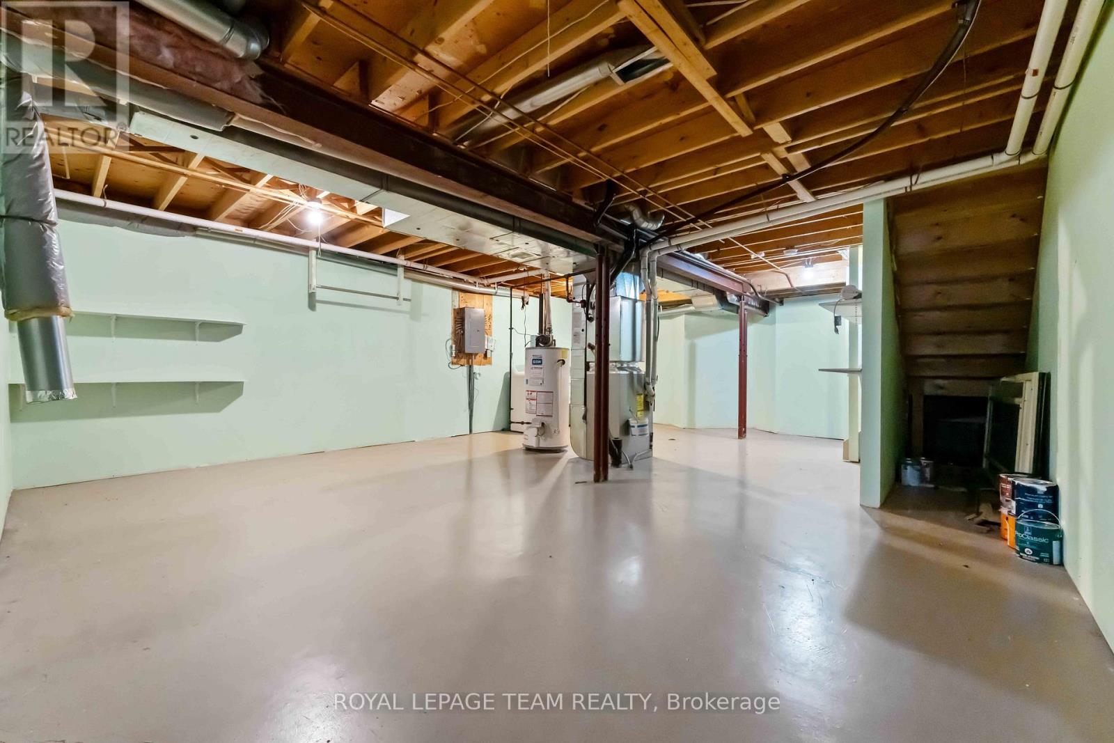 18 Ravenscroft Court, Ottawa, Ontario  K2S 1R3 - Photo 39 - X12472460