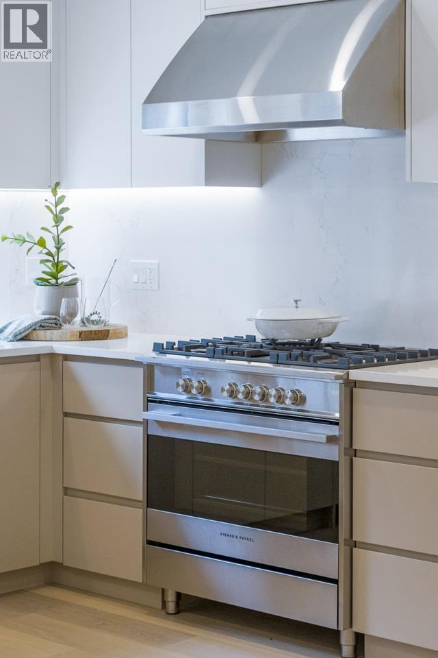 2430 W 49th Avenue, Vancouver, British Columbia  V6M 2V3 - Photo 13 - R3076271