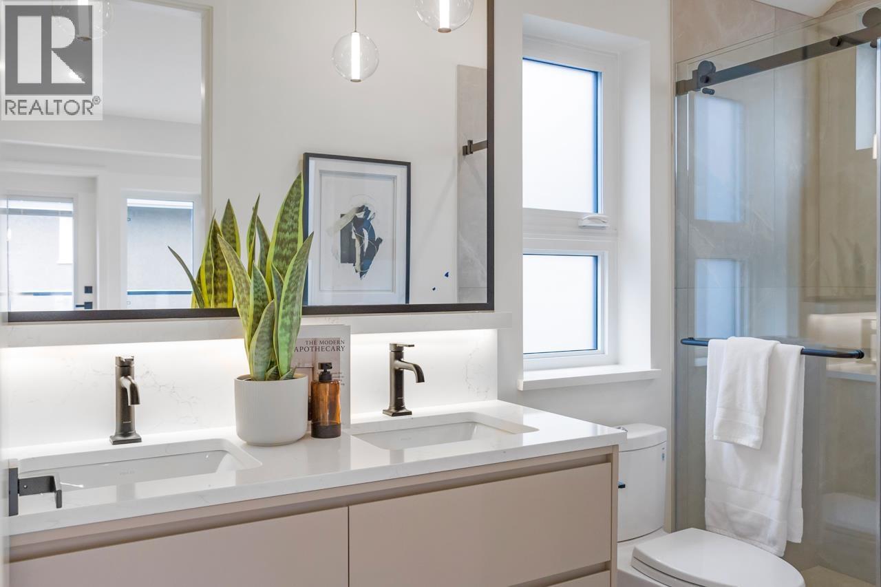 2430 W 49th Avenue, Vancouver, British Columbia  V6M 2V3 - Photo 25 - R3076271