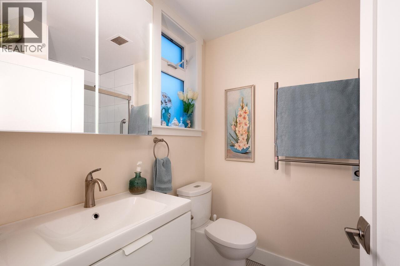 1078 Foxglove Lane, Bowen Island, British Columbia  V0N 1G1 - Photo 13 - R3076272