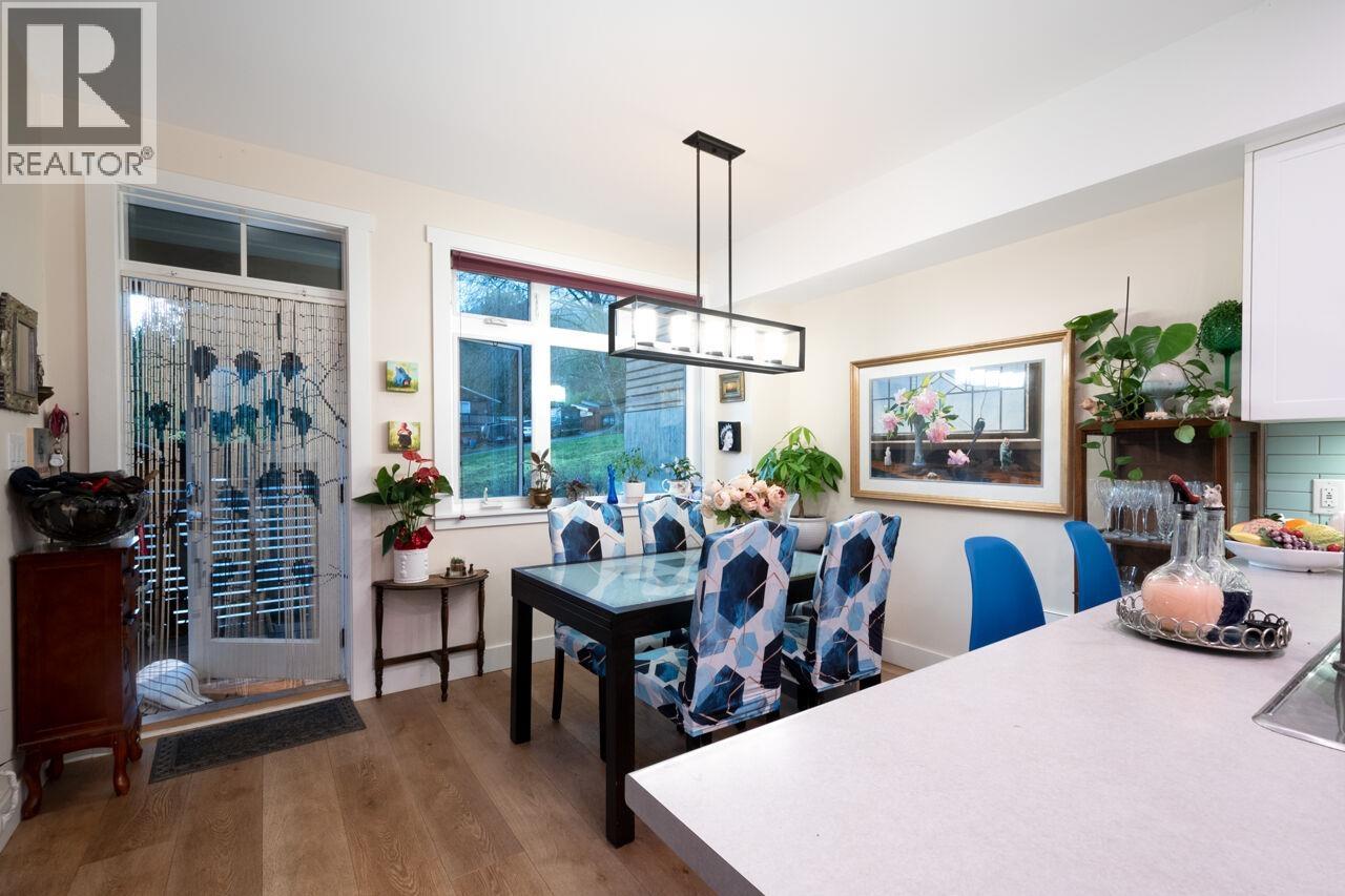 1078 Foxglove Lane, Bowen Island, British Columbia  V0N 1G1 - Photo 3 - R3076272