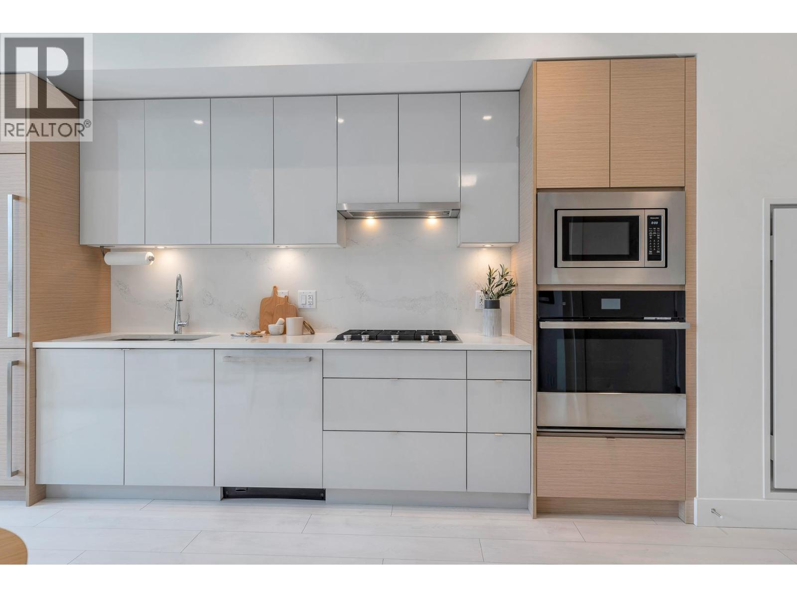 601 3438 Sawmill Crescent, Vancouver, British Columbia  V5S 0E3 - Photo 13 - R3076273