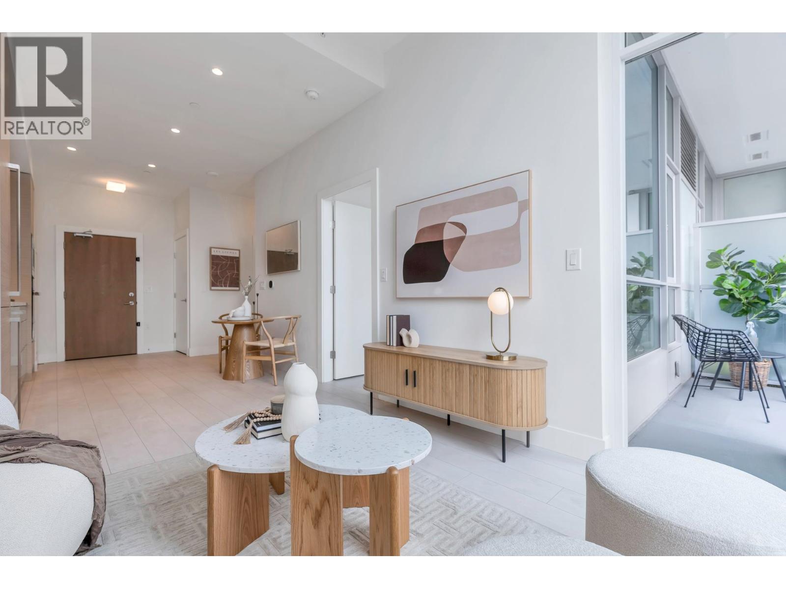 601 3438 Sawmill Crescent, Vancouver, British Columbia  V5S 0E3 - Photo 2 - R3076273