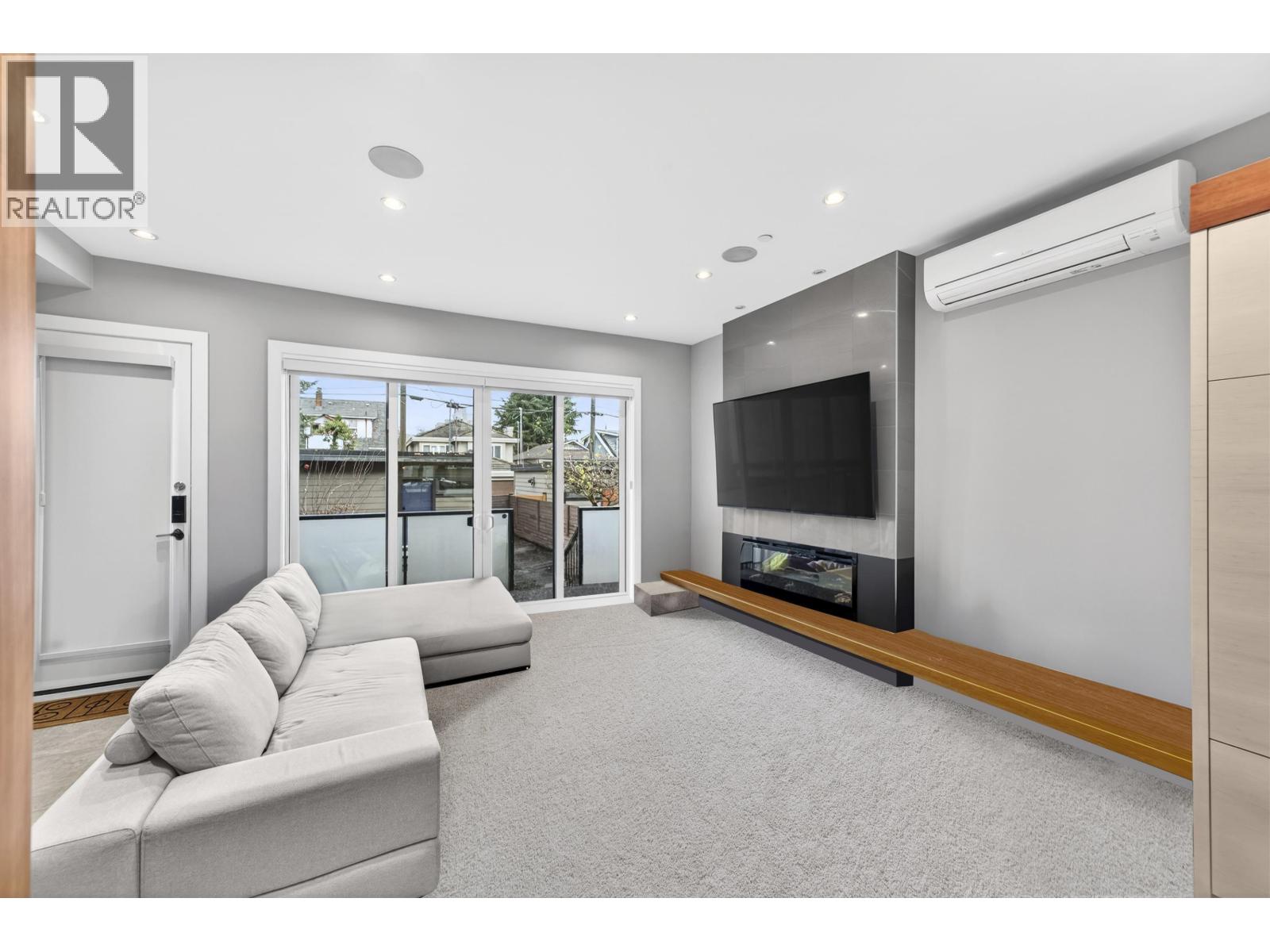 969 W 18th Avenue, Vancouver, British Columbia  V5Z 1W4 - Photo 3 - R3076270