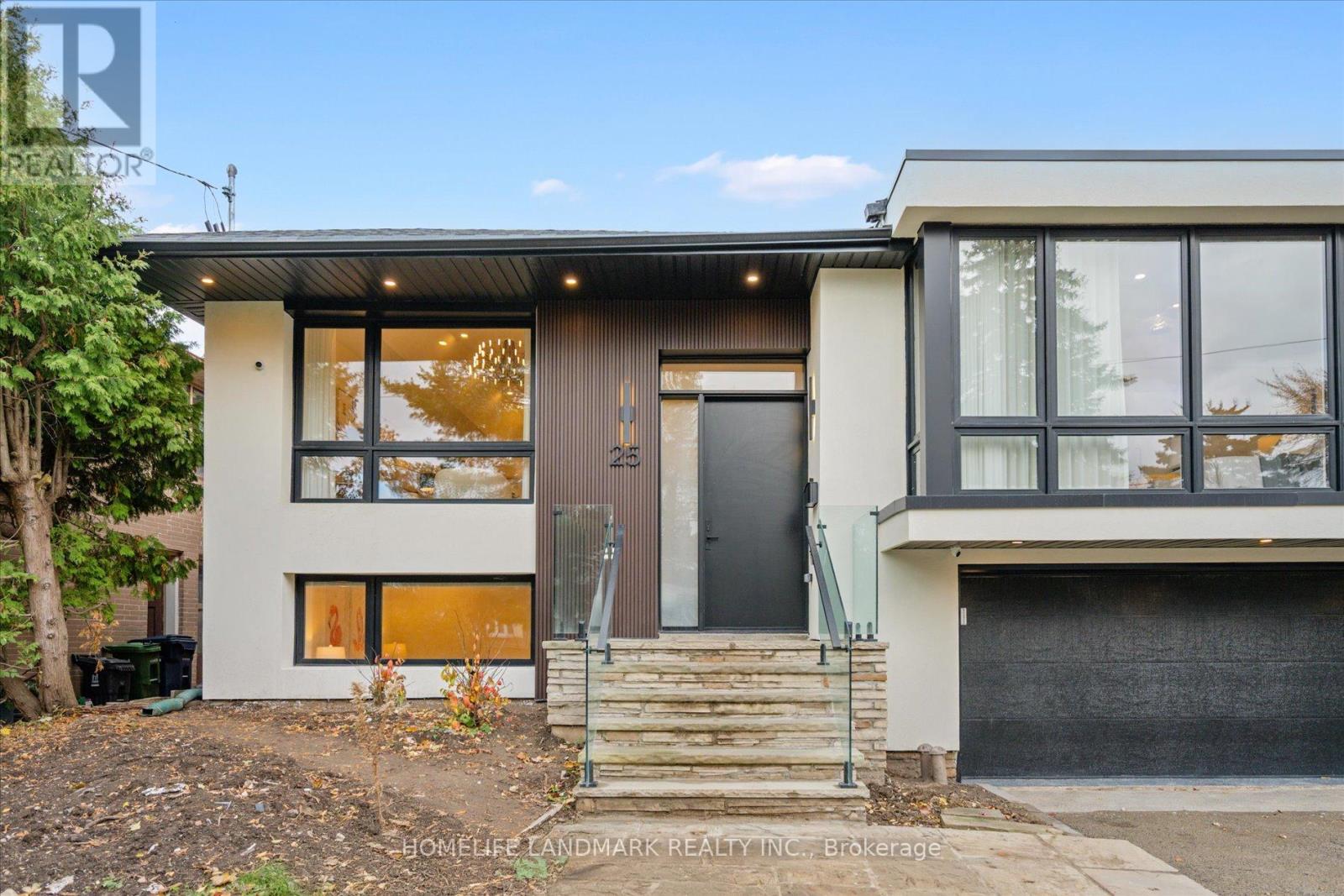 25 Sutcliffe Drive, Toronto, Ontario  M2K 2A5 - Photo 3 - C12664636