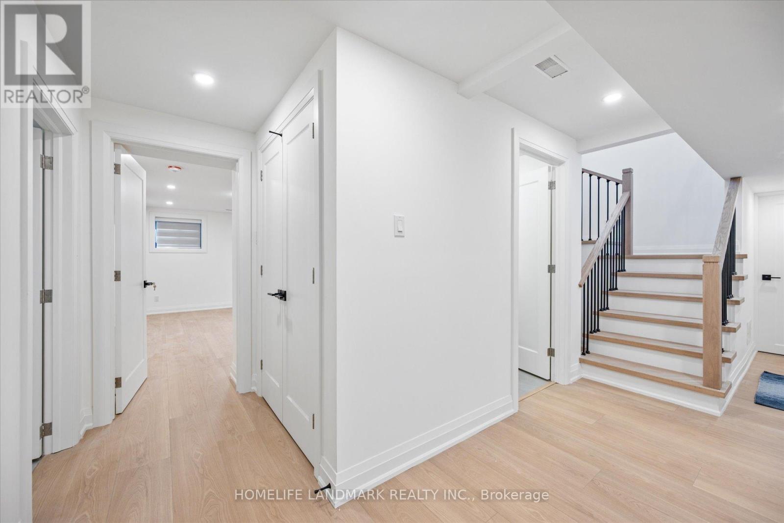 25 Sutcliffe Drive, Toronto, Ontario  M2K 2A5 - Photo 30 - C12664636