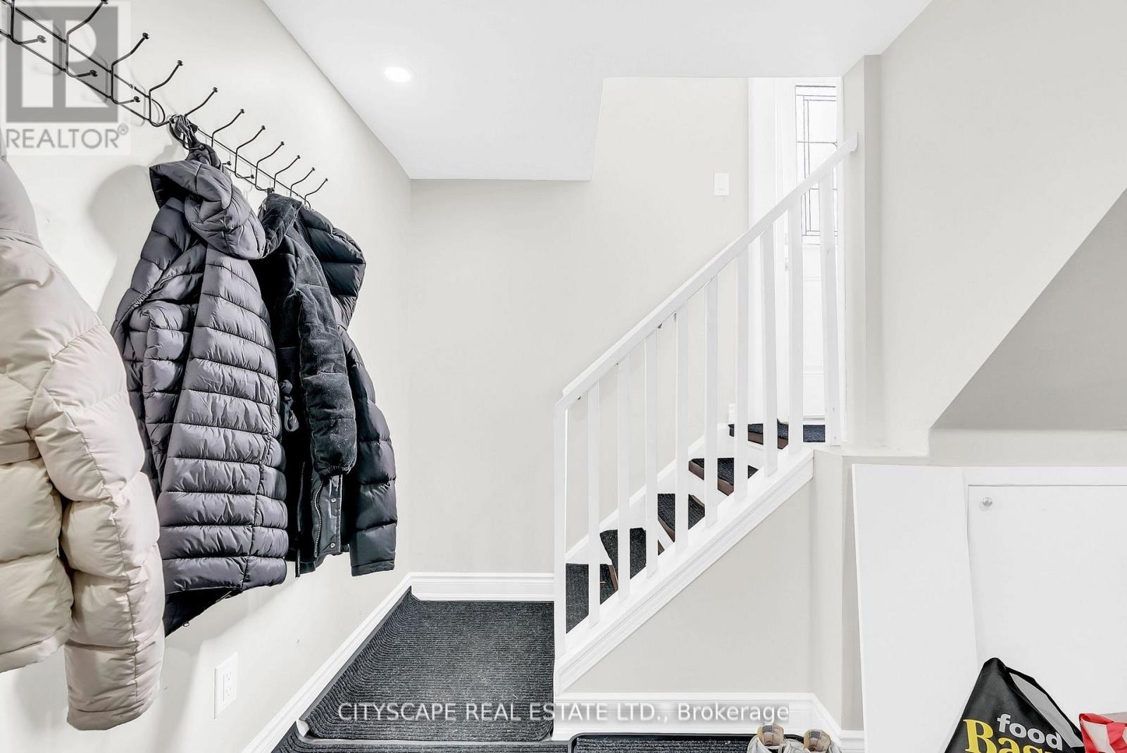 1048 Zimmerman Crescent, Milton, Ontario  L9T 5S8 - Photo 32 - W12664642