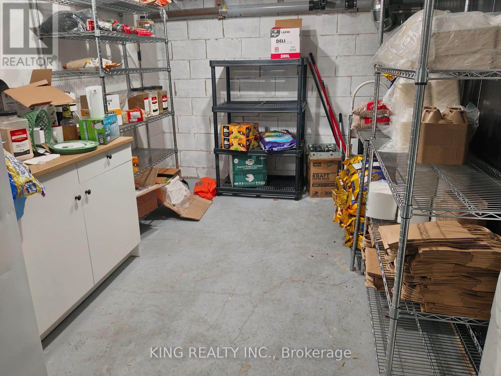 2372 Lake Shore Boulevard W, Toronto, Ontario  M8V 1B6 - Photo 13 - W12664650