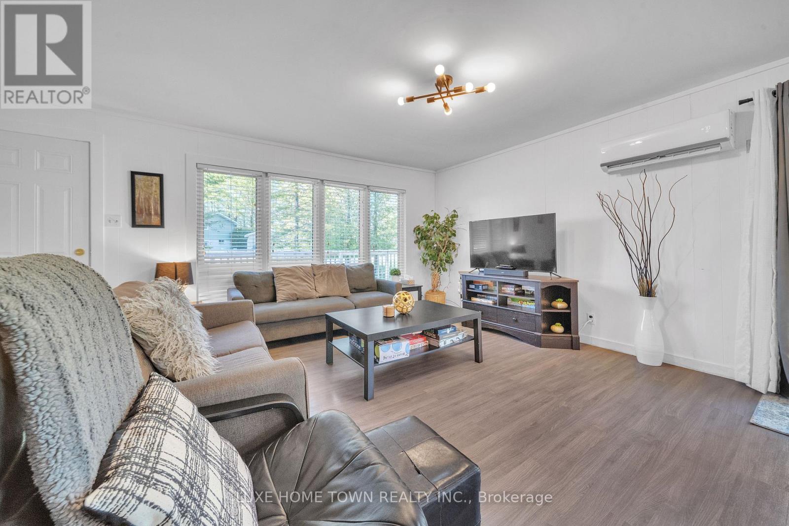 2 Birch Street, South Bruce Peninsula, Ontario  N0H 2G0 - Photo 10 - X12664632