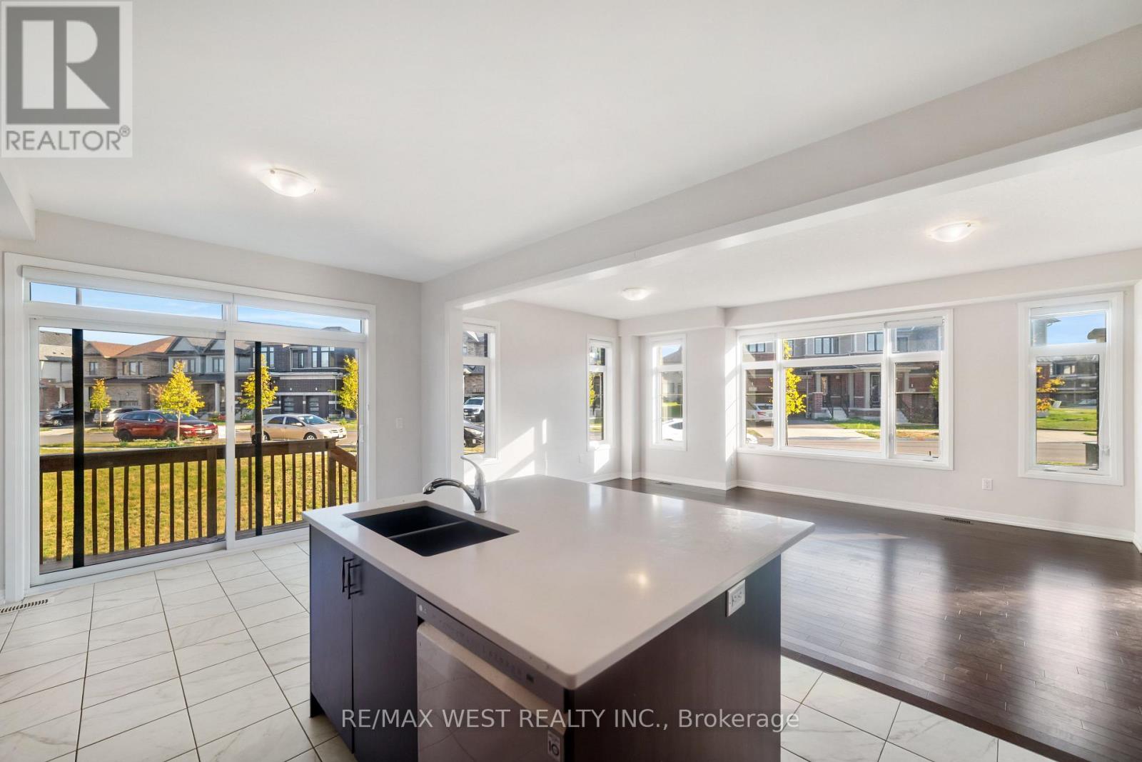 297 Bismark Drive, Cambridge, Ontario  N1S 0C6 - Photo 17 - X12664638