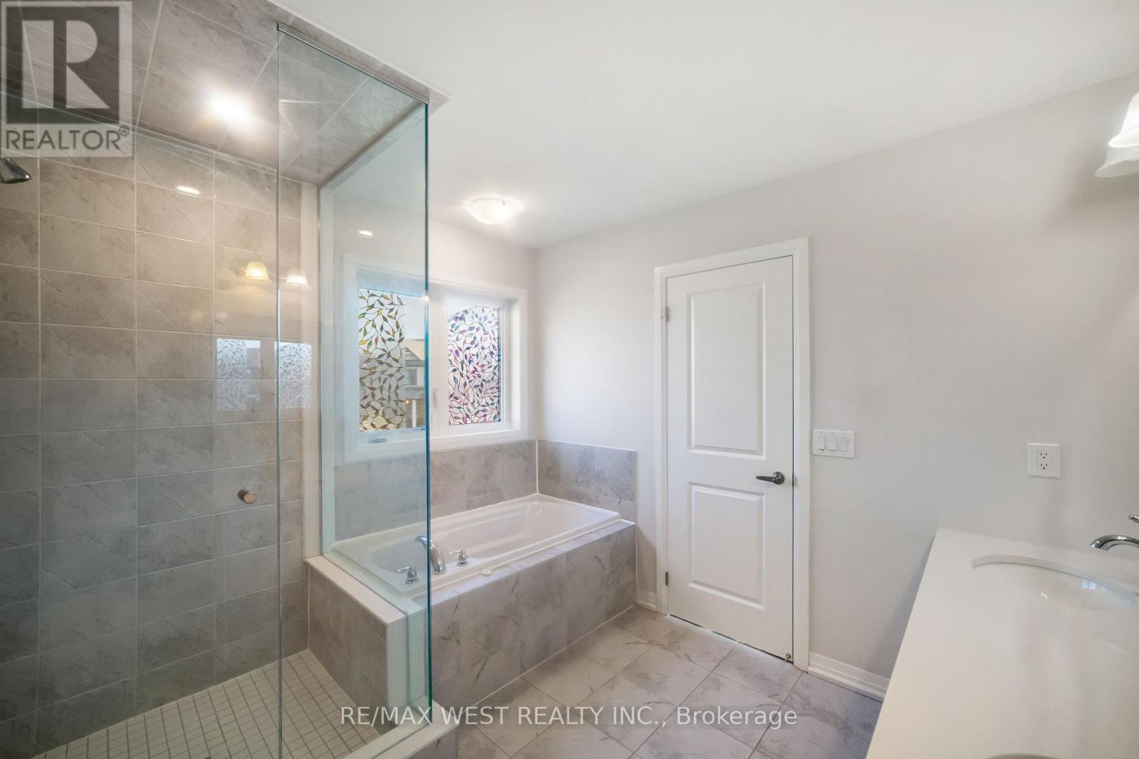 297 Bismark Drive, Cambridge, Ontario  N1S 0C6 - Photo 42 - X12664638