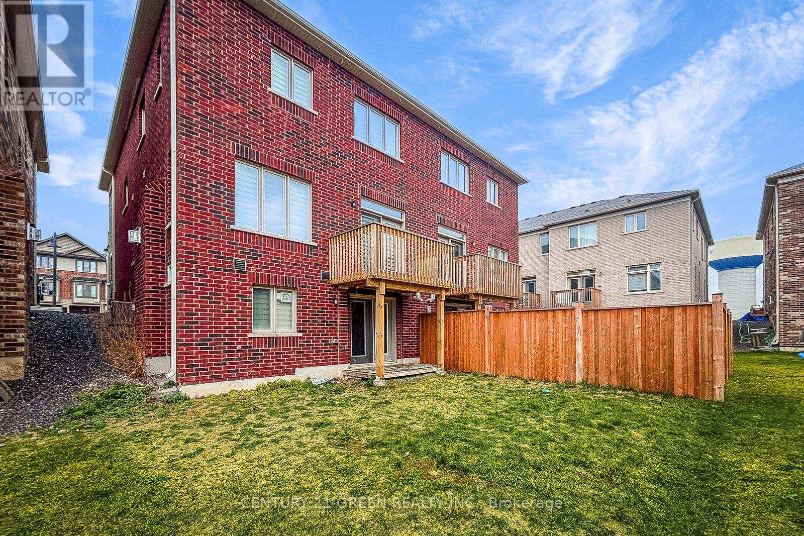 (Upper) - 300 Skinner Road, Hamilton, Ontario  L8B 1X2 - Photo 49 - X12664640