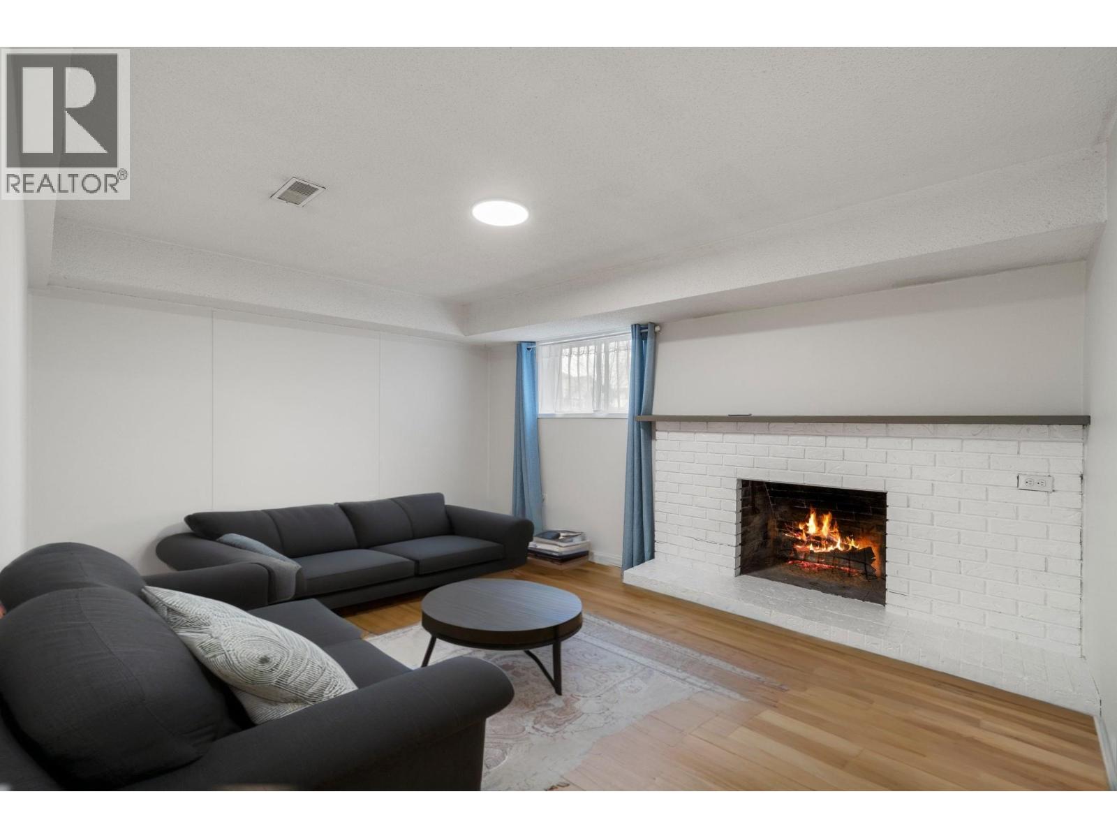 2611 Parker Street, Vancouver, British Columbia V5K 2T5 - Photo 9 - R3076191