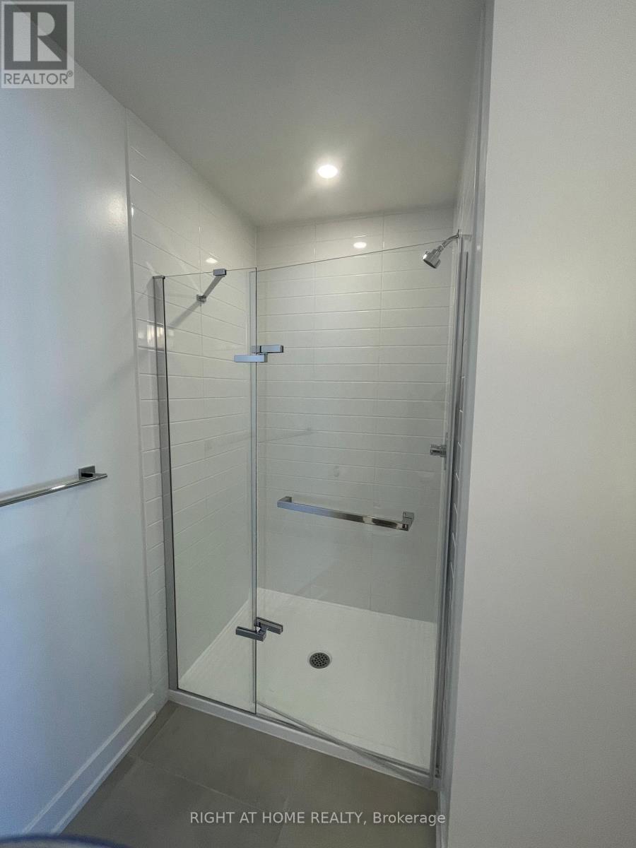 54 Arinto Place, Ottawa, Ontario  K2S 2R7 - Photo 11 - X12664654