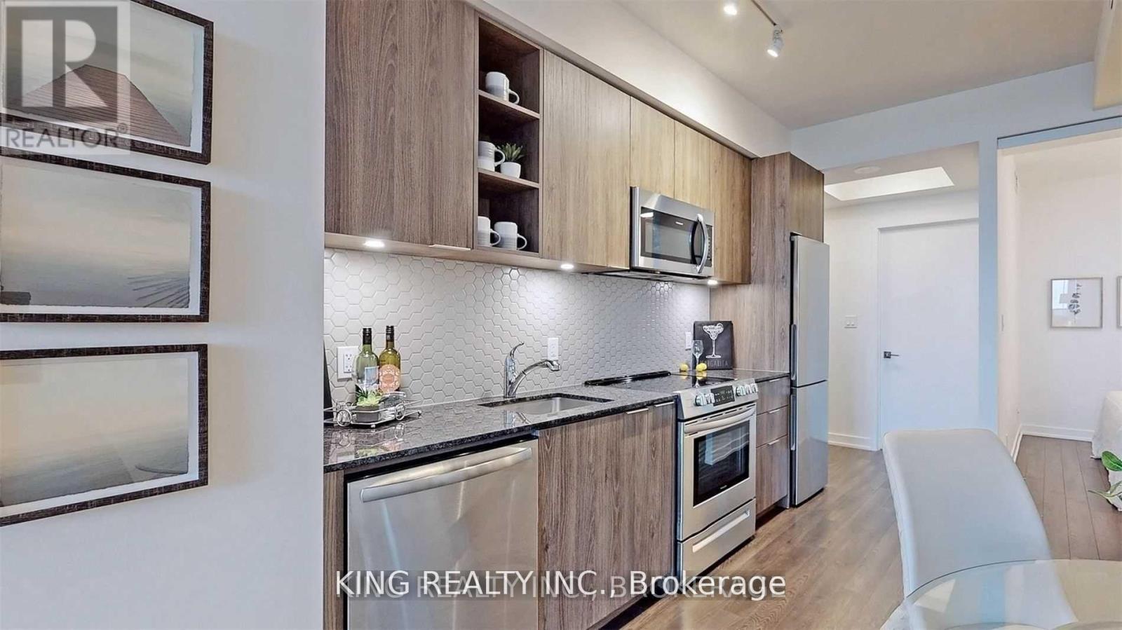 801 - 30 Ordnance Street, Toronto, Ontario  M6K 1A2 - Photo 5 - C12664660