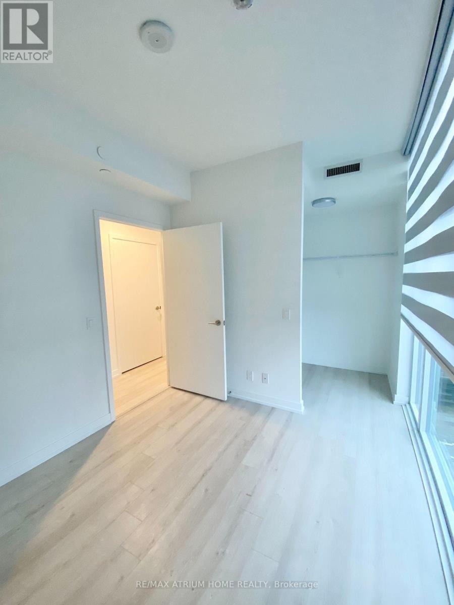 1906 - 33 Helendale Avenue, Toronto, Ontario  M4R 0A4 - Photo 6 - C12664696