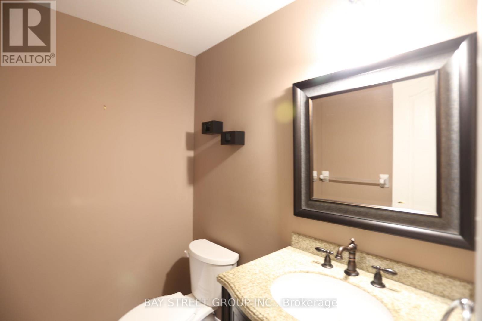 343 Vellore Avenue, Vaughan, Ontario  L4H 2Z1 - Photo 11 - N12664658