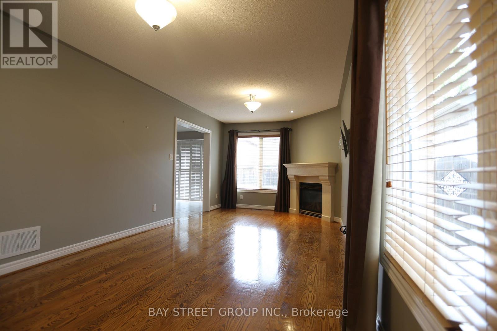 343 Vellore Avenue, Vaughan, Ontario  L4H 2Z1 - Photo 17 - N12664658