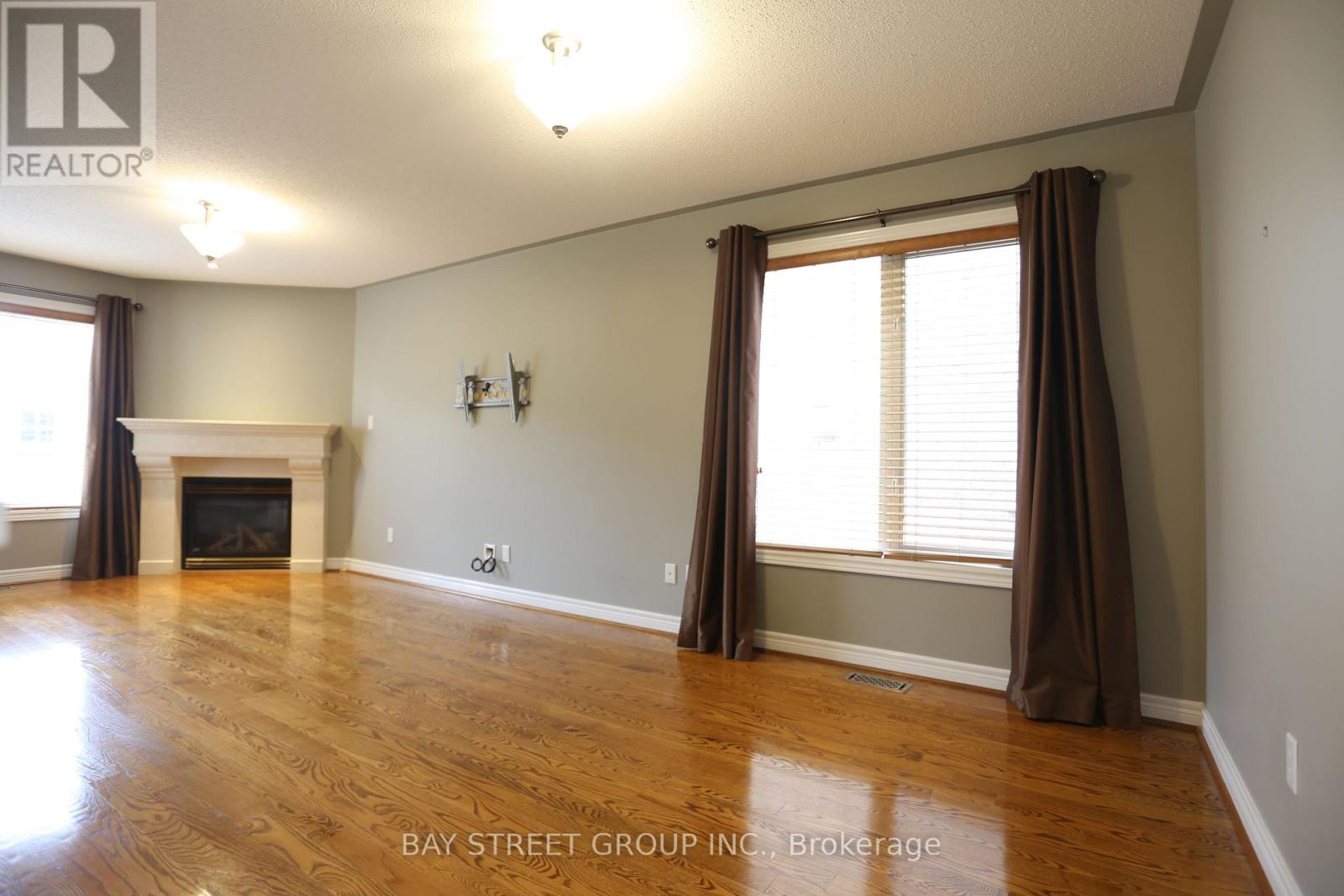 343 Vellore Avenue, Vaughan, Ontario  L4H 2Z1 - Photo 20 - N12664658