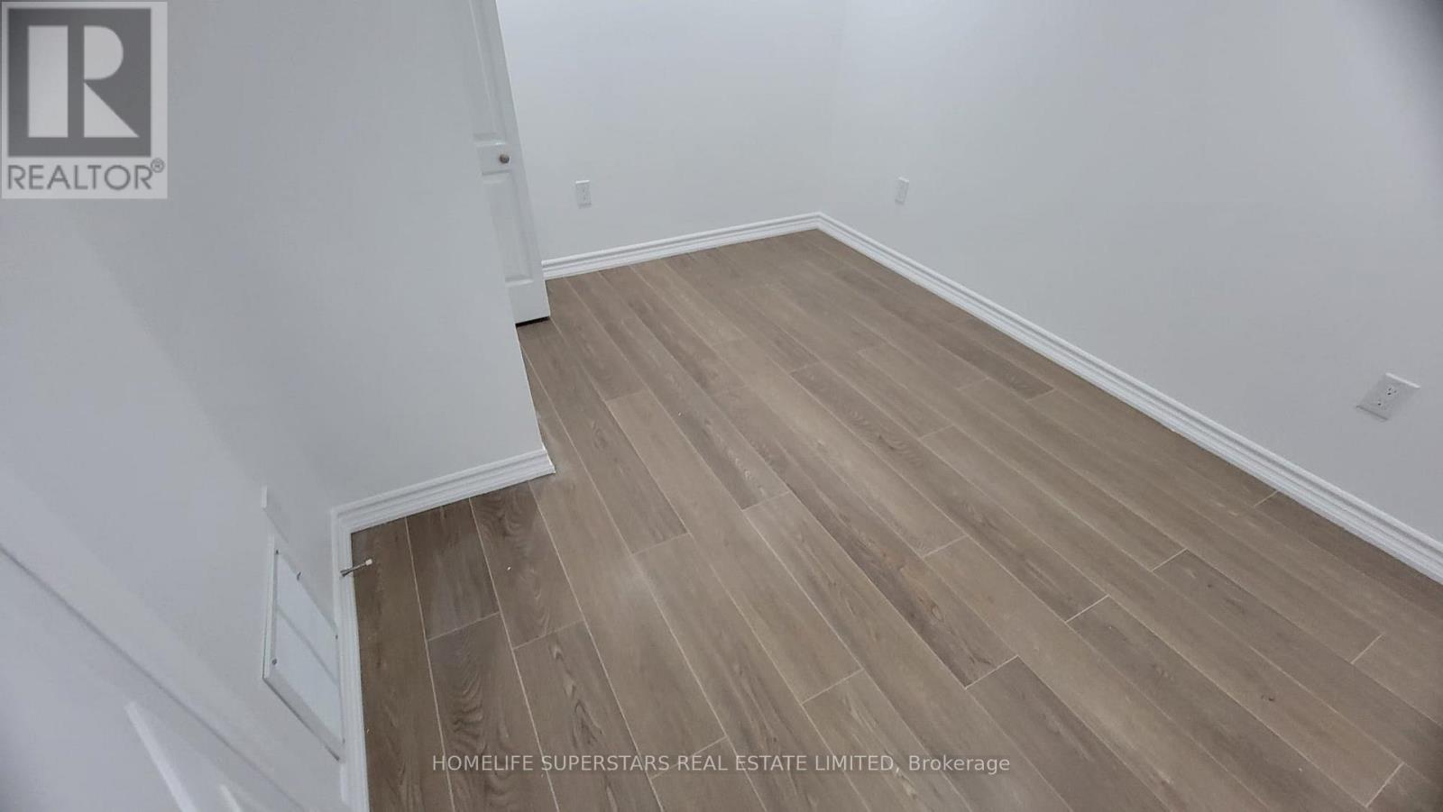 Unknown Address, ,     - Photo 8 - S12664682