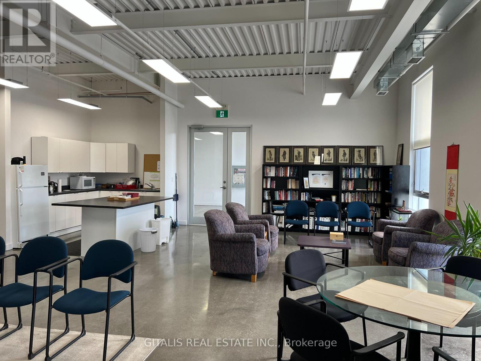 405 - 501 ALLIANCE AVENUE, Toronto, Ontario