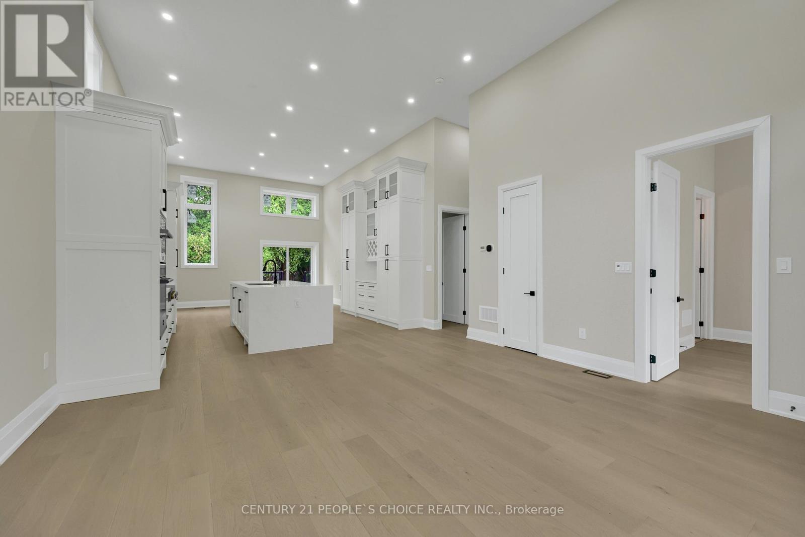 Upper Level - 2091 Bridge Road, Oakville, Ontario  L6L 2E8 - Photo 11 - W12664680