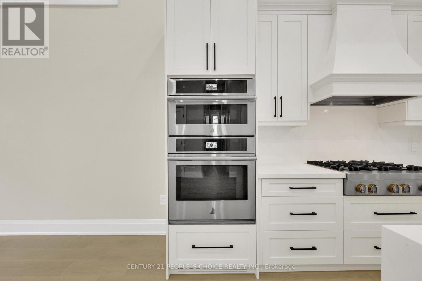 Upper Level - 2091 Bridge Road, Oakville, Ontario  L6L 2E8 - Photo 17 - W12664680