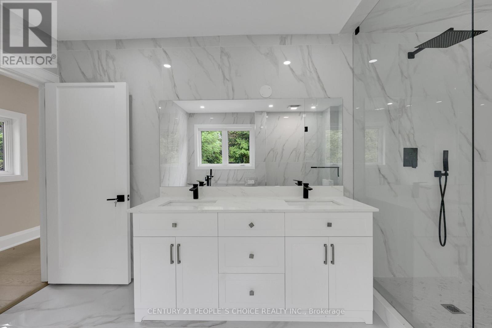 Upper Level - 2091 Bridge Road, Oakville, Ontario  L6L 2E8 - Photo 41 - W12664680