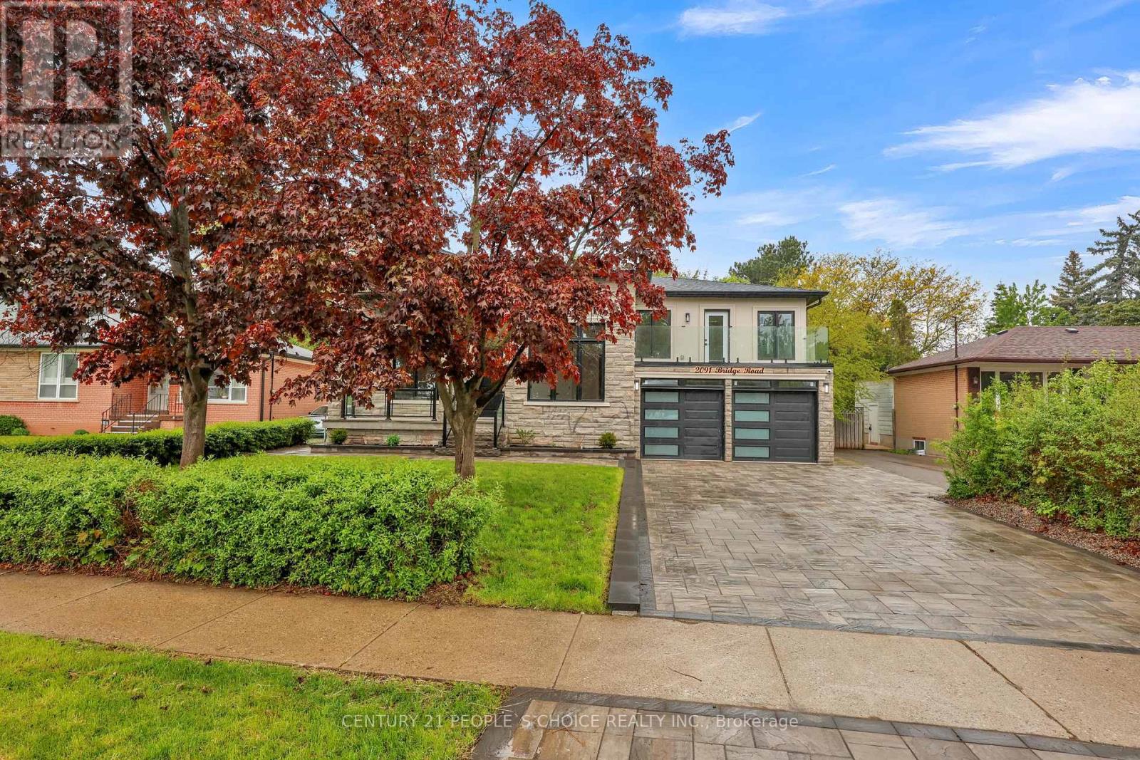 Upper Level - 2091 Bridge Road, Oakville, Ontario  L6L 2E8 - Photo 6 - W12664680