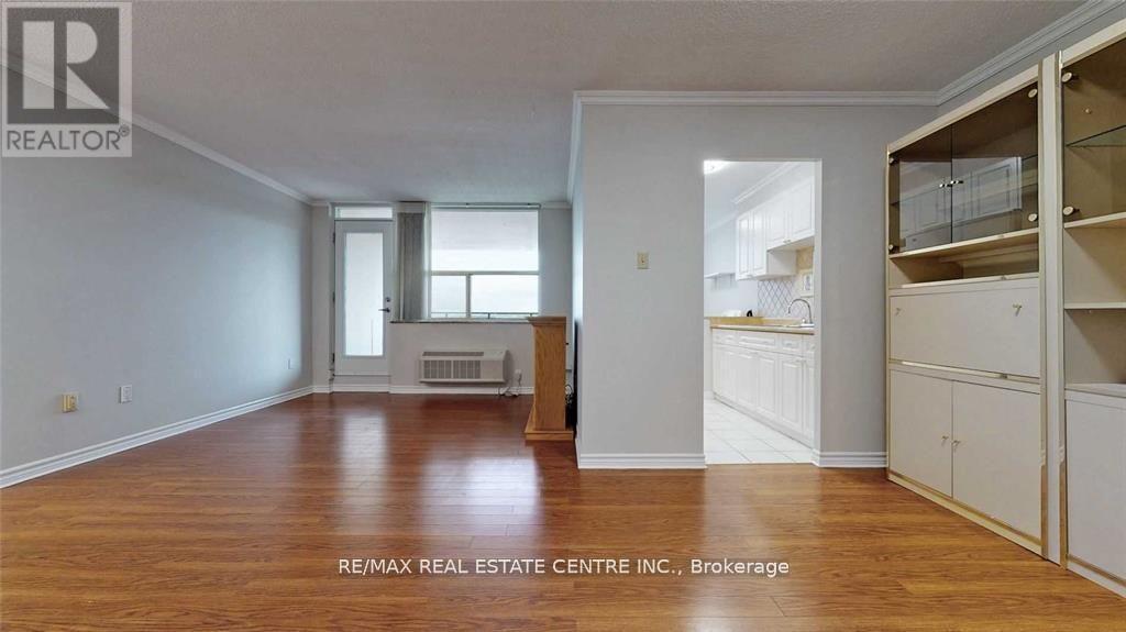 1509 - 966 Inverhouse Drive, Mississauga, Ontario  L5J 4B6 - Photo 10 - W12664688