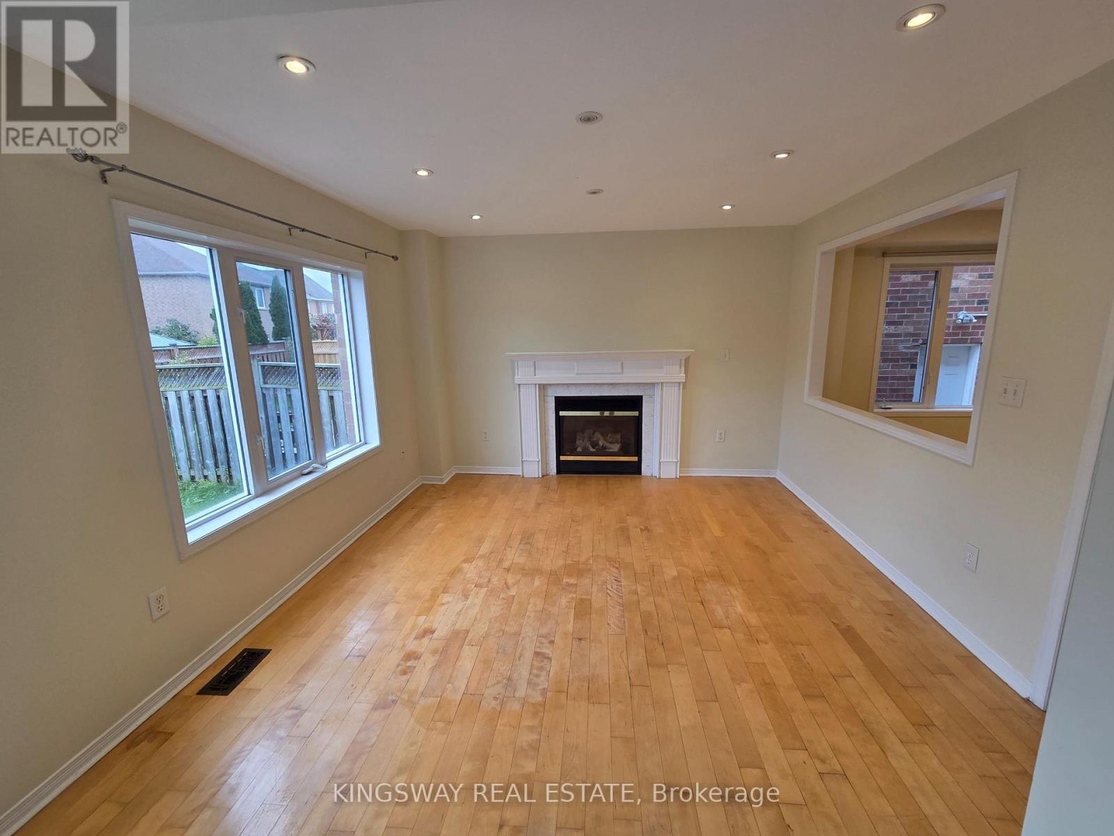 4859 Marble Arch Mews, Mississauga, Ontario  L5M 7R1 - Photo 14 - W12664706