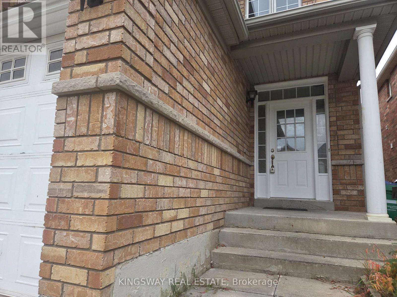 4859 Marble Arch Mews, Mississauga, Ontario  L5M 7R1 - Photo 3 - W12664706