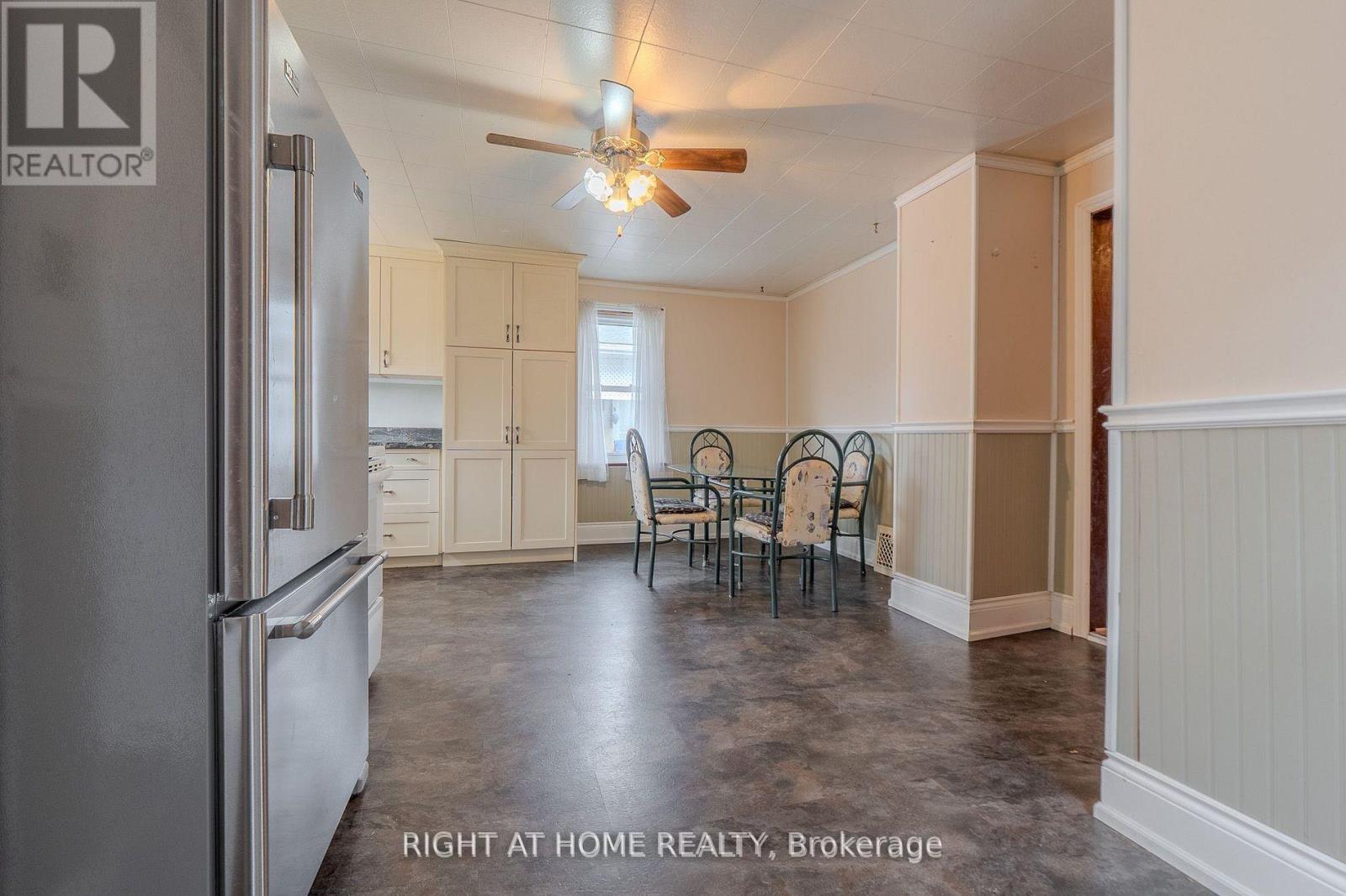 169 Princess Street E, North Bay, Ontario  P1B 1P8 - Photo 7 - X12664664