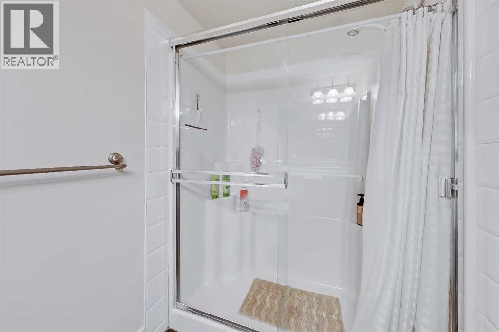 112, 380 Marina Drive, Chestermere, Alberta  T1X 1W6 - Photo 17 - A2265708