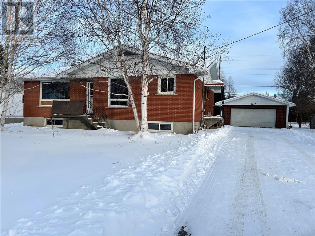 1610 Henry Court, Val Caron, Ontario  P3N 1H6 - Photo 1 - 2125999