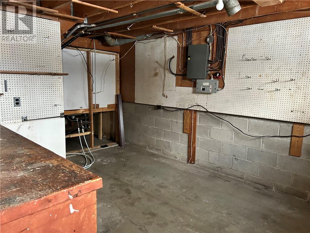 1610 Henry Court, Val Caron, Ontario  P3N 1H6 - Photo 11 - 2125999