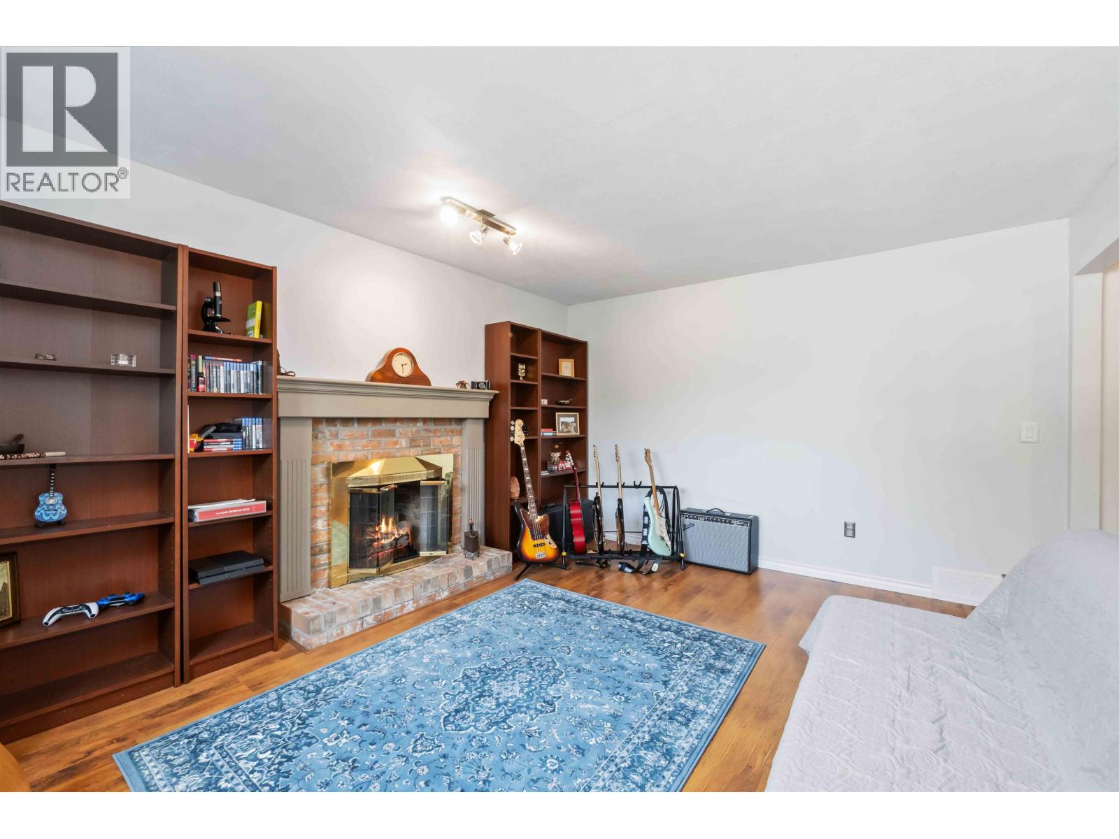 21064 Barker Avenue, Maple Ridge, British Columbia  V2X 8R6 - Photo 20 - R3076275