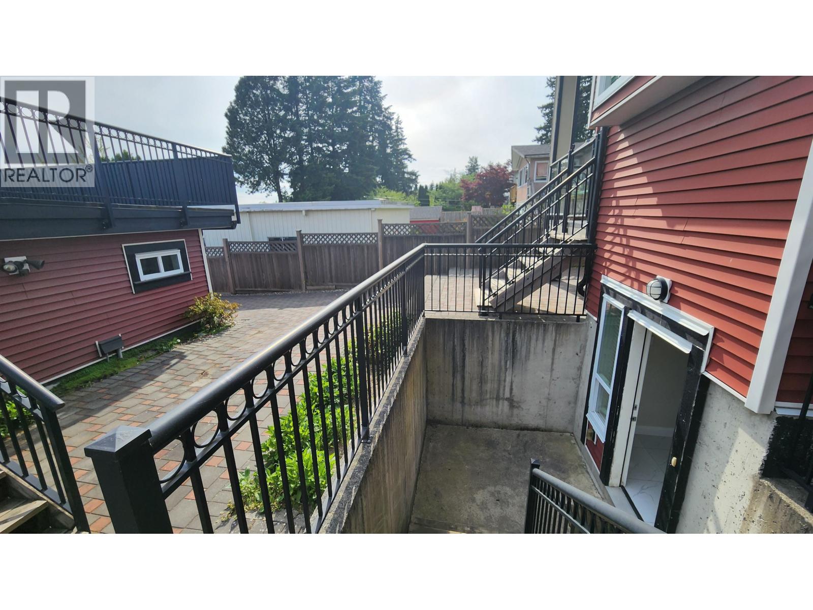 6008 Mckee Street, Burnaby, British Columbia  V5J 2V5 - Photo 12 - R3076286
