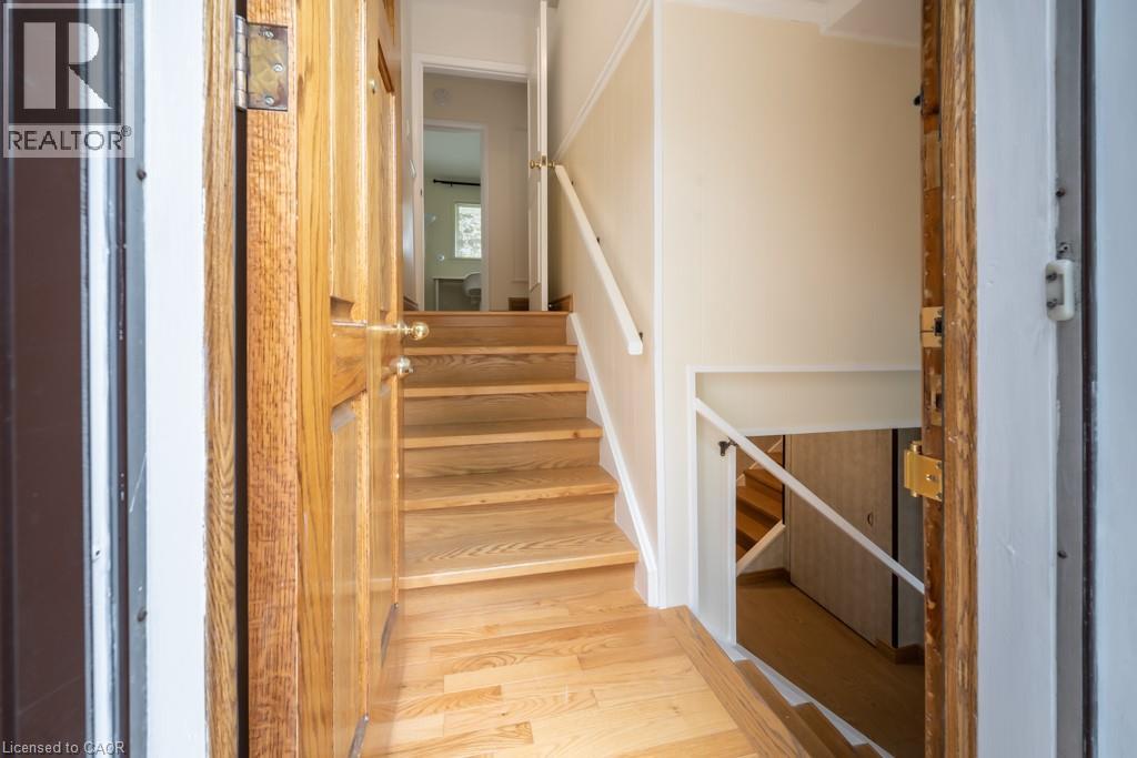 47 Westminster Avenue, Hamilton, Ontario  L9C 4L8 - Photo 15 - 40793645