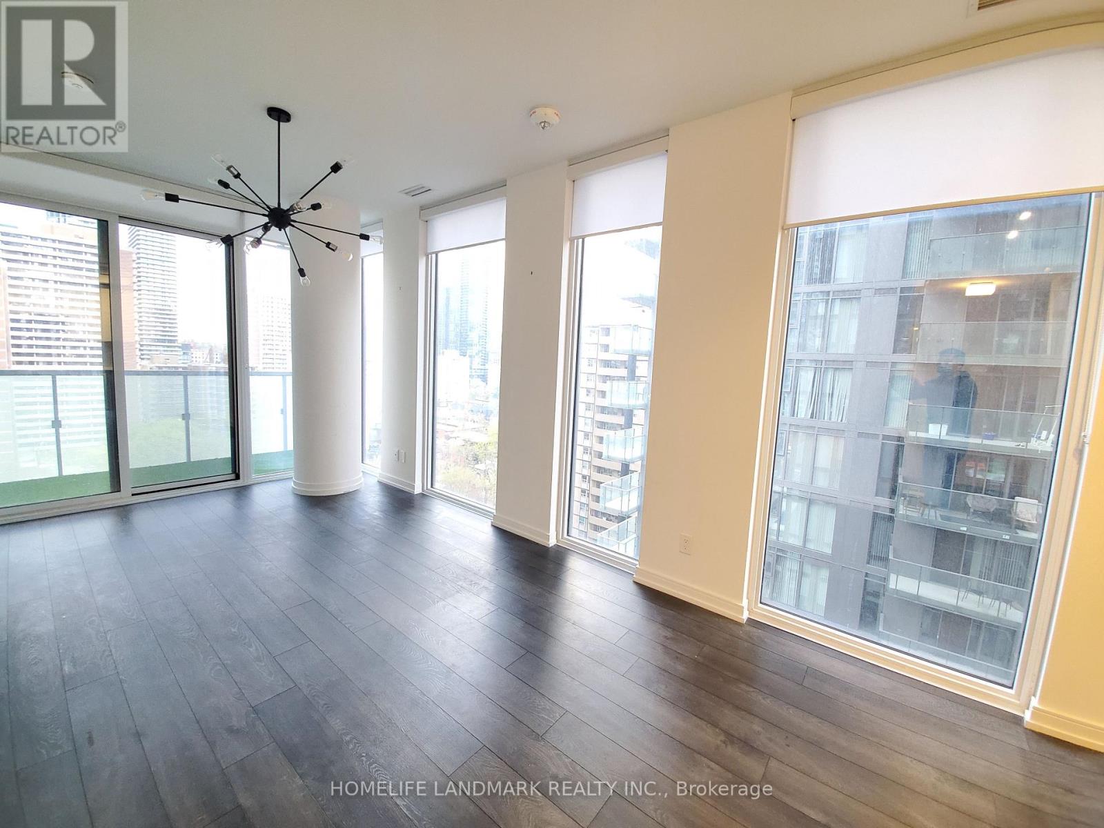 1607 - 28 Wellesley Street E, Toronto, Ontario  M4Y 0C4 - Photo 2 - C12664726