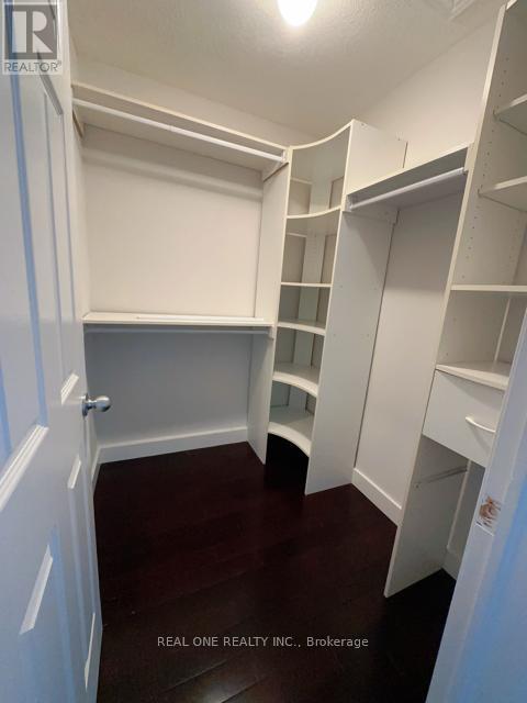 169 Leitchcroft Crescent, Markham, Ontario  L3T 7T5 - Photo 9 - N12664722