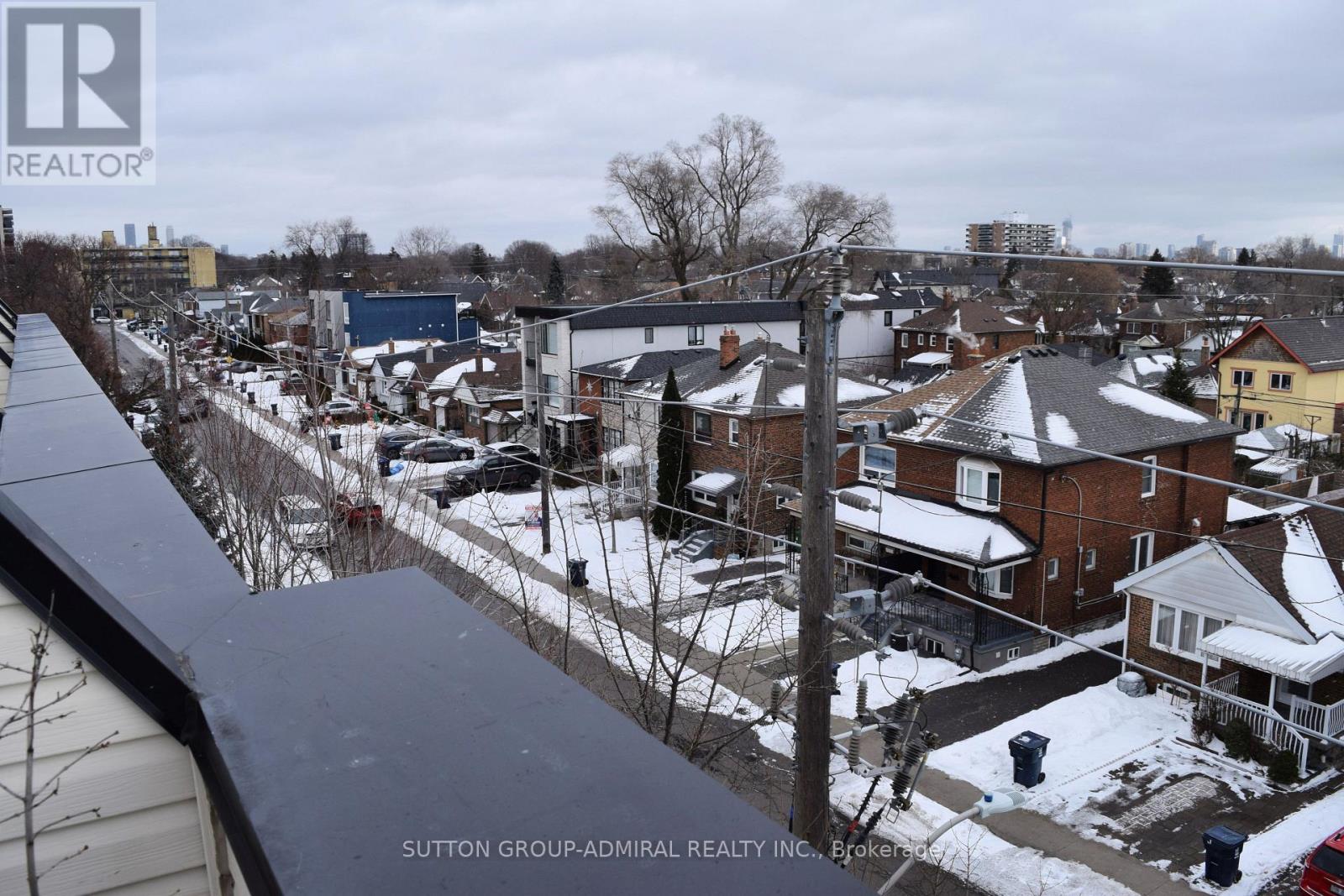 213 - 370 Hopewell Avenue, Toronto, Ontario M6E 2S2 - Photo 25 - W12661954