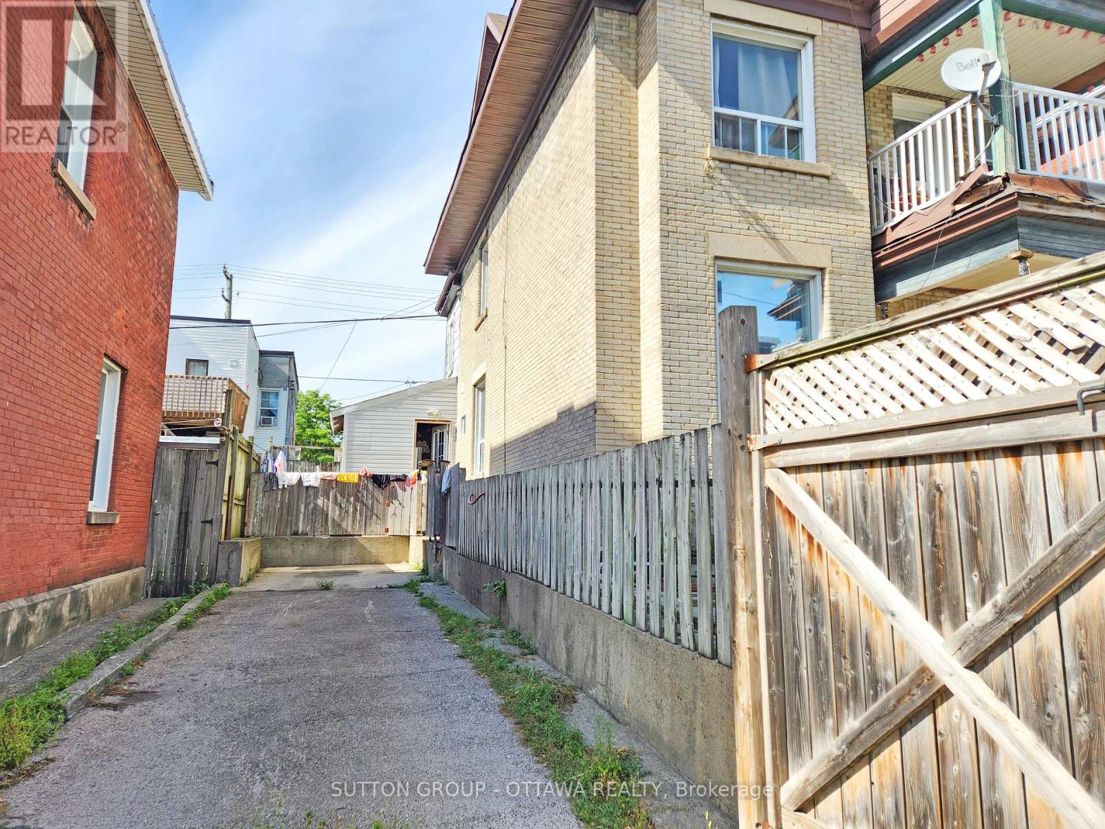 139 Eccles Street, Ottawa, Ontario  K1R 6S7 - Photo 38 - X12355588