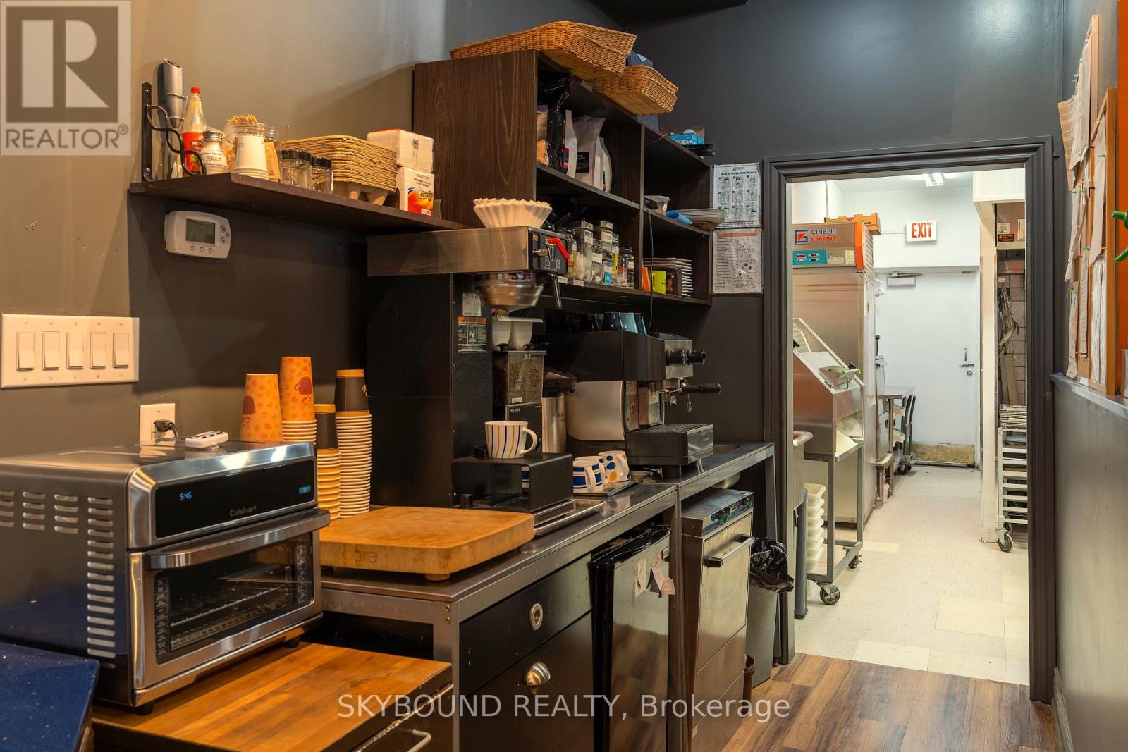 Retail And Upper - 627 Mount Pleasant Road, Toronto, Ontario  M4S 2M9 - Photo 19 - C12642254