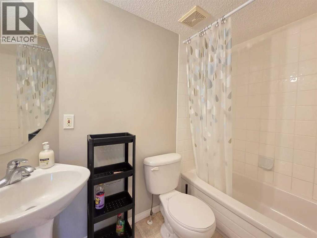 129, 369 Rocky Vista  Nw, Calgary, Alberta  T3G 5K7 - Photo 13 - A2276995